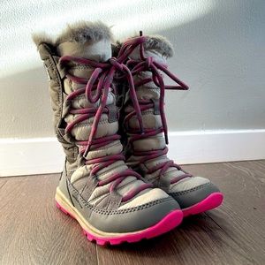 Girls size 11 Sorel winter boots with fur